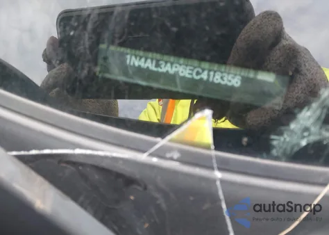 2014 Nissan Altima 2.5 Sv from USA, damaged, VIN 1N4AL3AP6EC418356